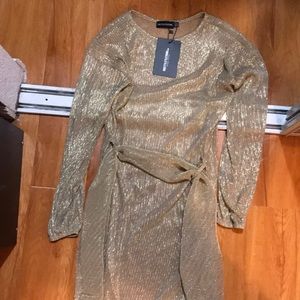 Gold Plisse Balloon Sleeve Dress *PLT*